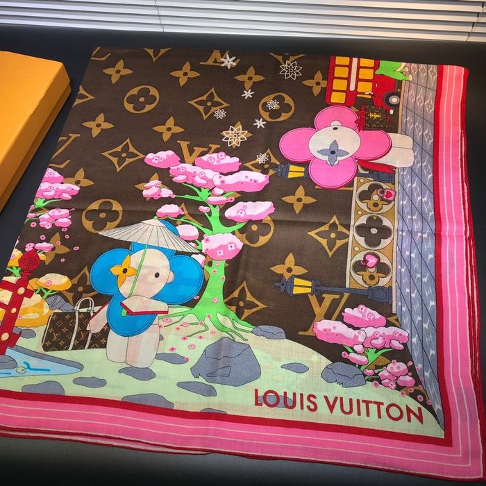 Louis Vuitton Scarf LV00117